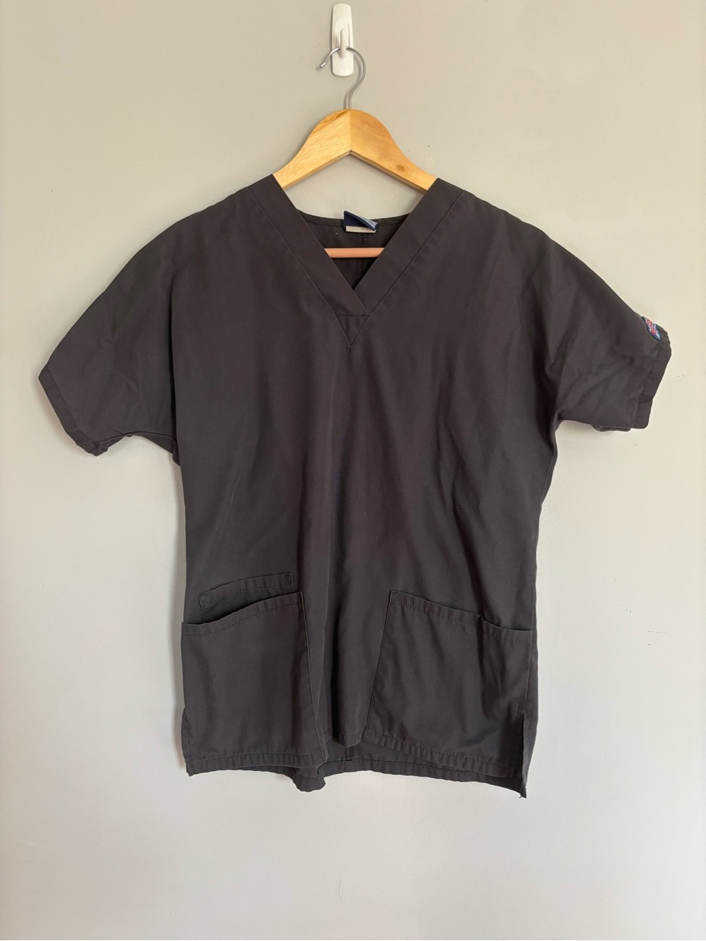Cherokee Workwear Gray Scrub Top Size Extra Extra Small XXS